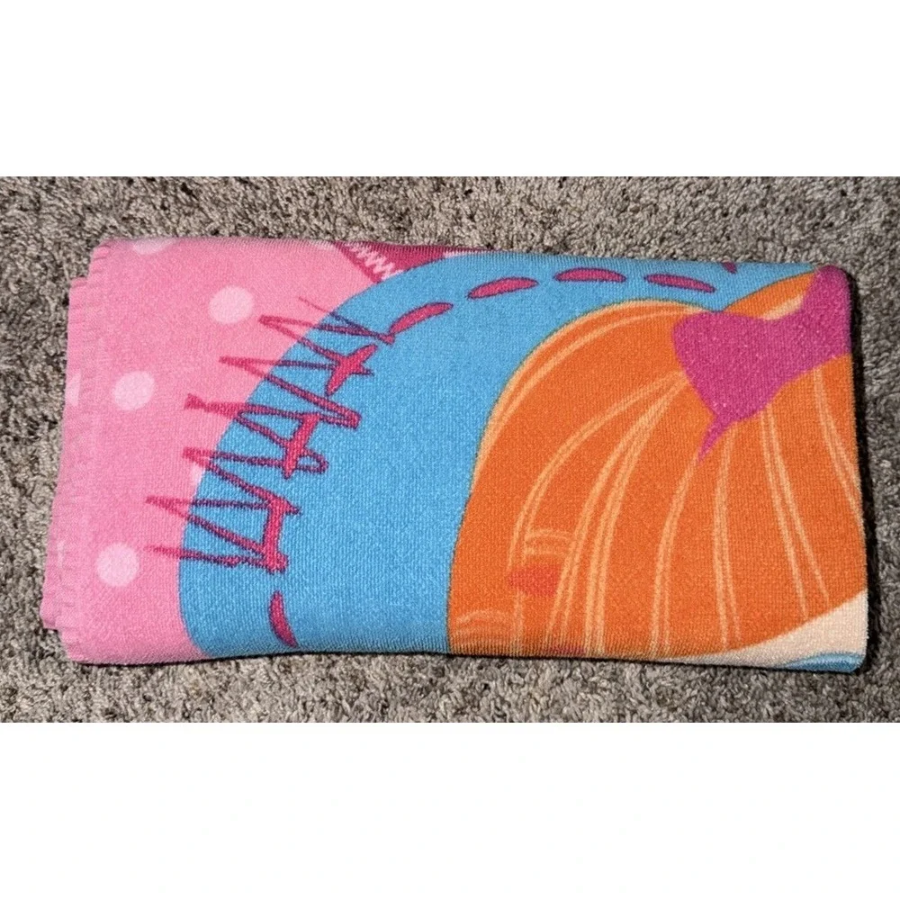 Lalaloopsy Doll  Beach Towel Pink , Blue & Various‎ Bright  Colors Great Shape